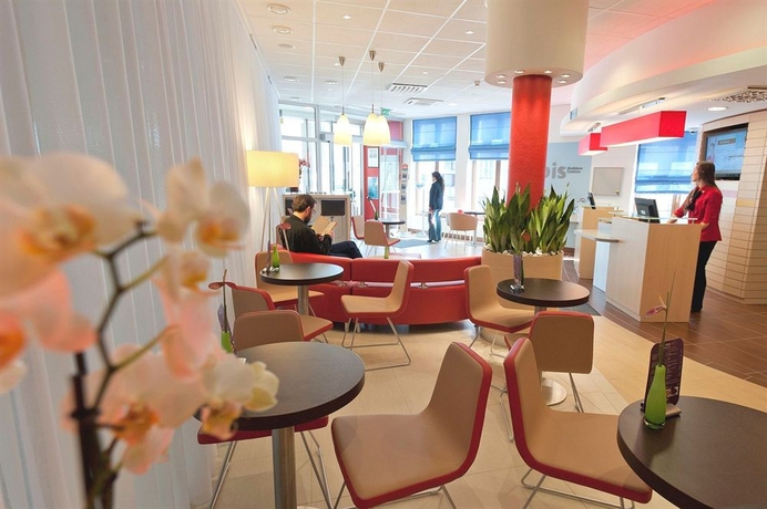 Imagen de los interiores del Hotel Ibis Bratislava Centrum. Foto 14