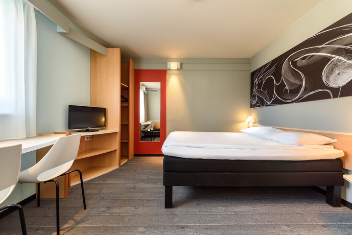 Imagen de la habitación del Hotel Ibis Bregenz. Foto 3