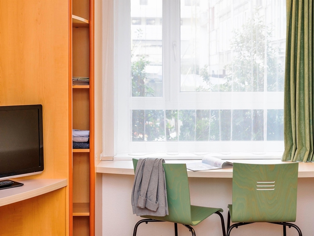 Imagen de la habitación del Hotel Ibis Bregenz. Foto 9