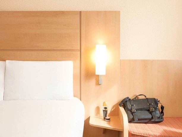 Imagen de la habitación del Hotel Ibis Bristol Centre. Foto 12