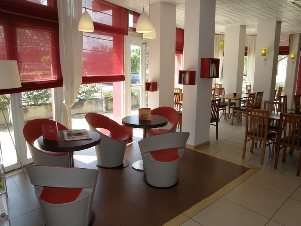 Imagen de los interiores del Hotel Ibis Brive Centre. Foto 17
