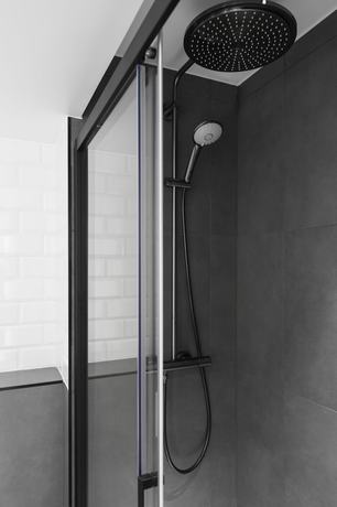 Imagen de la habitación del Hotel Ibis Brussels Centre Câtelain. Foto 18