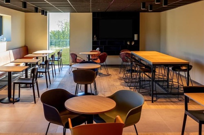 Imagen de los interiores del Hotel Ibis Brussels Groot Bijgaarden. Foto 15