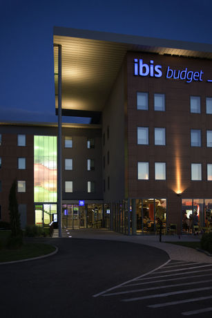 Imagen de la habitación del Hotel Ibis Budget Aéroport Lyon Saint Exupéry. Foto 13