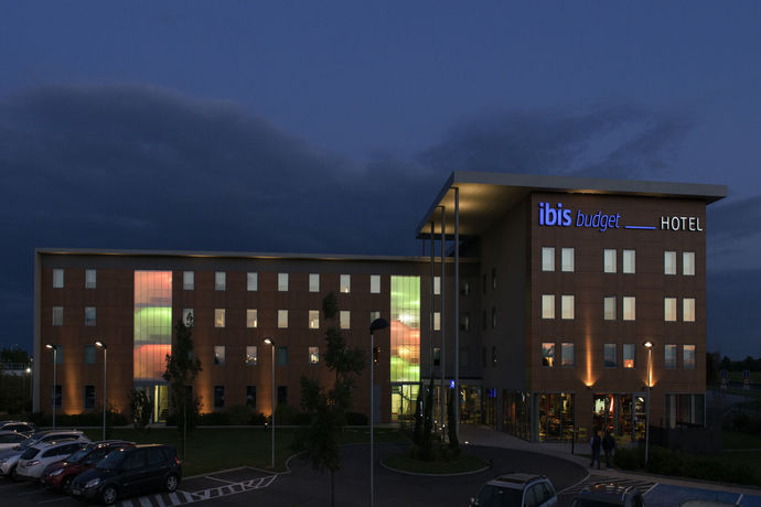 Imagen general del Hotel Ibis Budget Aéroport Lyon Saint Exupéry. Foto 3