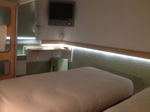 Imagen de la habitación del Hotel Ibis Budget Aix Le Canet. Foto 3