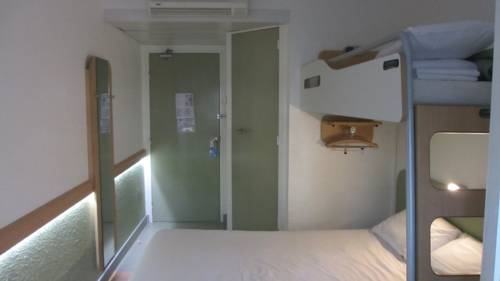 Imagen de la habitación del Hotel Ibis Budget Aix Le Canet. Foto 9
