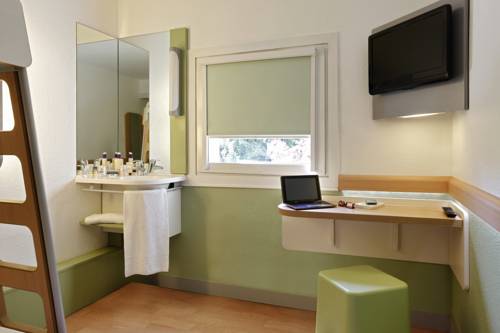 Imagen general del Hotel Ibis Budget Aix Le Canet. Foto 1