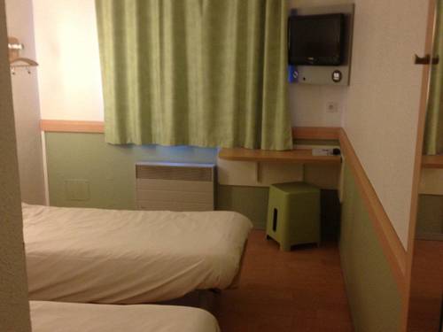 Imagen de la habitación del Hotel Ibis Budget Albertville. Foto 3