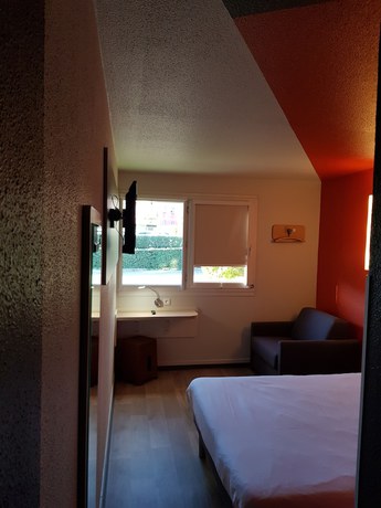 Imagen de la habitación del Hotel Ibis Budget Alès Saint Christol. Foto 7