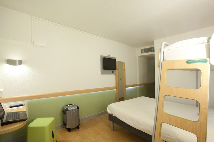Imagen de la habitación del Hotel Ibis Budget Alès Saint Christol. Foto 12