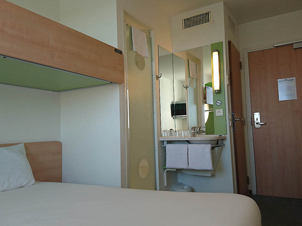 Imagen de la habitación del Hotel Ibis Budget Ancenis. Foto 4