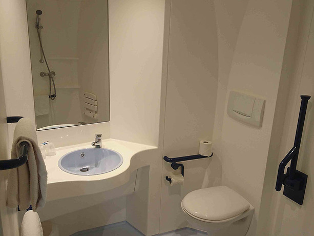 Imagen de la habitación del Hotel Ibis Budget Ancenis. Foto 5