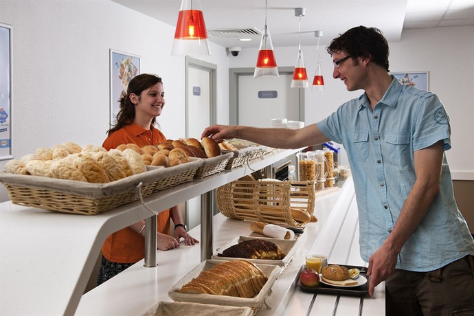 Imagen del bar/restaurante del Hotel Ibis Budget Antwerpen Centraal Station. Foto 8