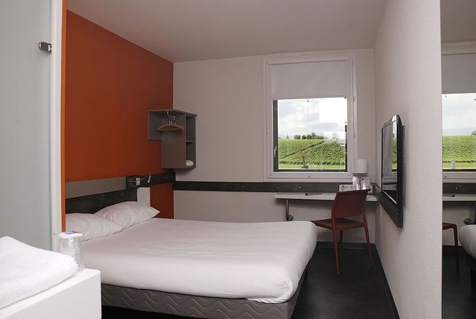 Imagen de la habitación del Hotel Ibis Budget Archamps Porte De Genève. Foto 5