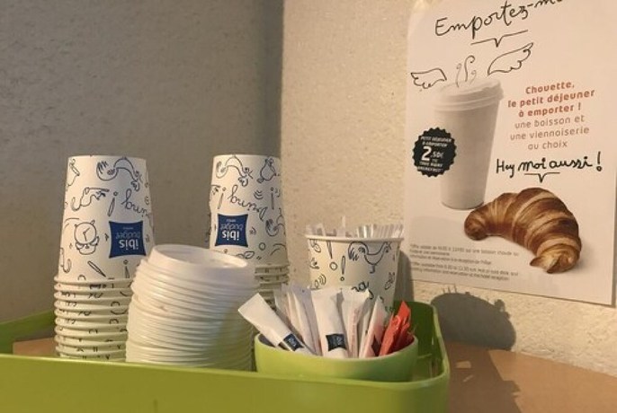 Imagen del bar/restaurante del Hotel Ibis Budget Arles Sud Fourchon. Foto 4