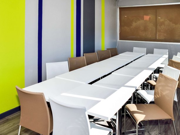 Imagen de los interiores del Hotel Ibis Budget Aubagne Les Paluds Agora. Foto 15