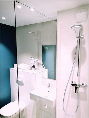 Imagen de la habitación del Hotel Ibis Budget Avignon Centre. Foto 15