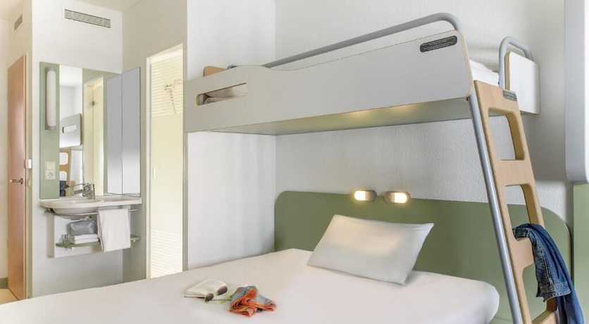 Imagen de la habitación del Hotel Ibis Budget Basel Pratteln. Foto 8