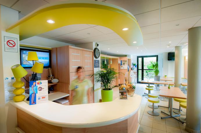 Imagen de los interiores del Hotel Ibis Budget Bayeux. Foto 20