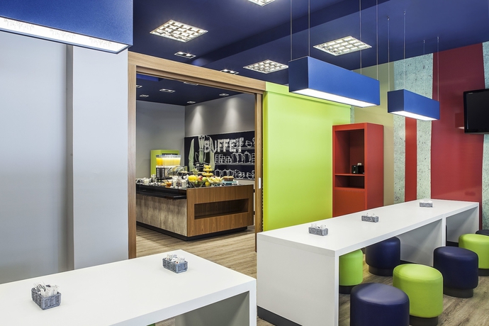 Imagen del bar/restaurante del Hotel Ibis Budget Belo Horizonte Minascentro. Foto 2