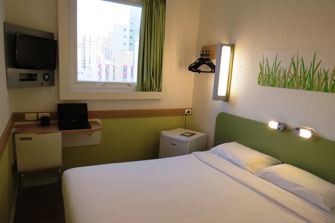 Imagen de la habitación del Hotel Ibis Budget Belo Horizonte Minascentro. Foto 6