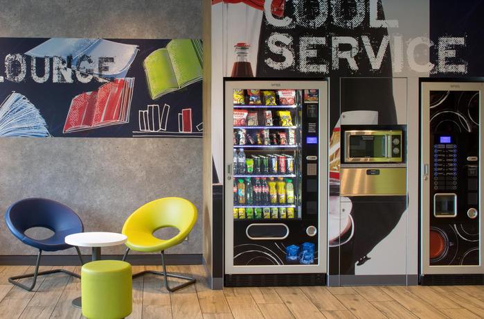 Imagen del bar/restaurante del Hotel Ibis Budget Bergerac. Foto 2