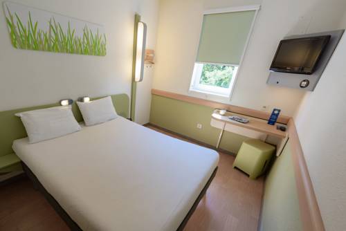 Imagen de la habitación del Hotel Ibis Budget Bollène. Foto 4