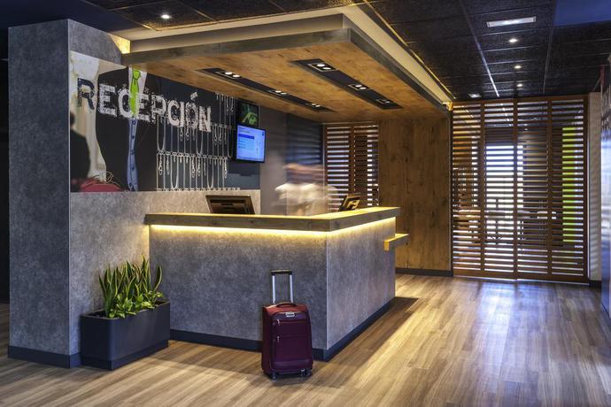 Imagen general del Hotel Ibis Budget Bordeaux Centre Bastide. Foto 5