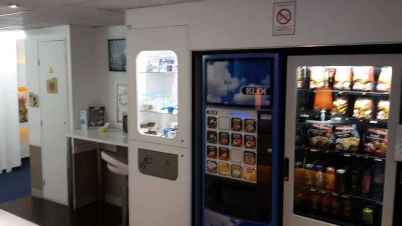 Imagen de los interiores del Hotel Ibis Budget Bourges. Foto 20