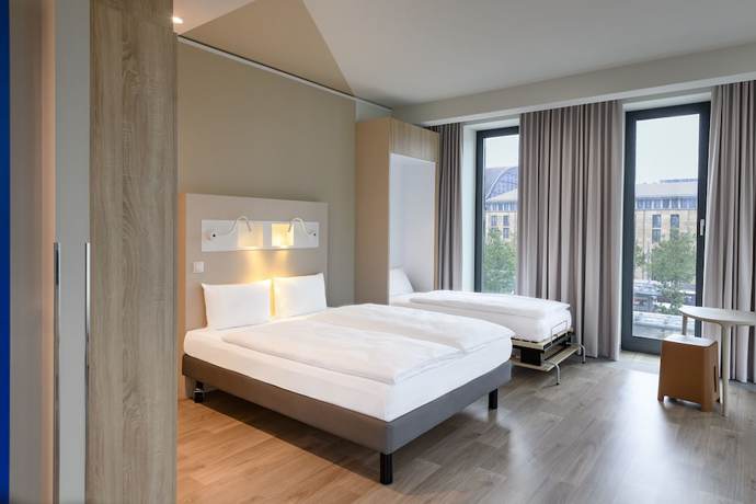 Imagen de la habitación del Hotel Ibis Budget Bremen City Center. Foto 9