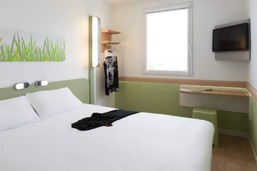 Imagen de la habitación del Hotel Ibis Budget Brignoles Provence. Foto 6