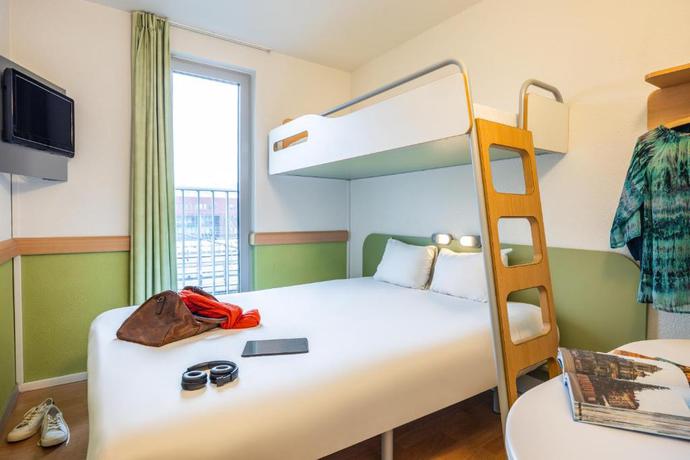 Imagen de la habitación del Hotel Ibis Budget Brugge Centrum Station. Foto 8