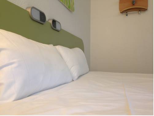 Imagen de la habitación del Hotel Ibis Budget Caen Centre Gare. Foto 8