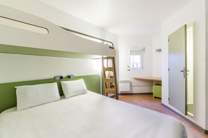 Imagen de la habitación del Hotel Ibis Budget Caen H&eacute;rouville. Foto 14