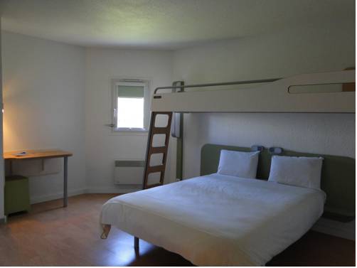 Imagen de la habitación del Hotel Ibis Budget Caen Memorial. Foto 6