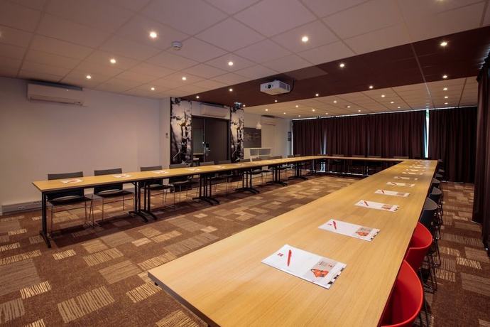 Imagen de los interiores del Hotel Ibis Budget Cahors. Foto 11