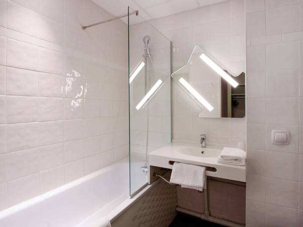 Imagen de la habitación del Hotel Ibis Budget Cahors. Foto 5