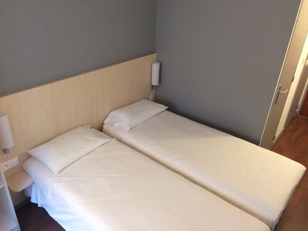 Imagen de la habitación del Hotel Ibis Budget Cannes Centre Ville. Foto 14