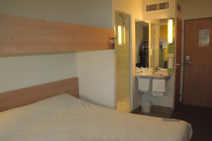 Imagen de la habitación del Hotel Ibis Budget Carcassonne Aéroport. Foto 12