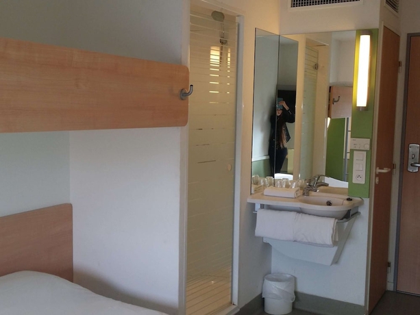 Imagen de la habitación del Hotel Ibis Budget Carcassonne Aéroport. Foto 14