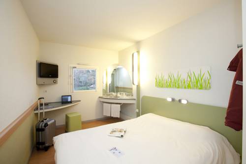 Imagen de la habitación del Hotel Ibis Budget Carcassonne-la Cité. Foto 9