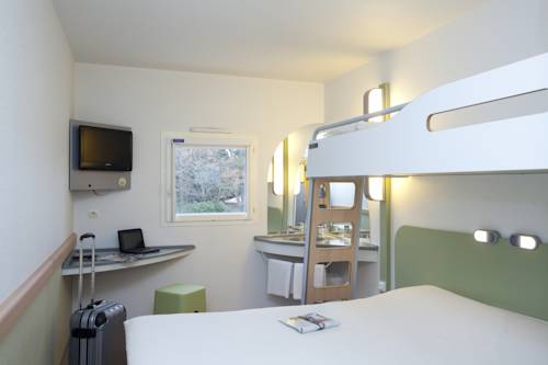 Imagen de la habitación del Hotel Ibis Budget Carcassonne-la Cité. Foto 16