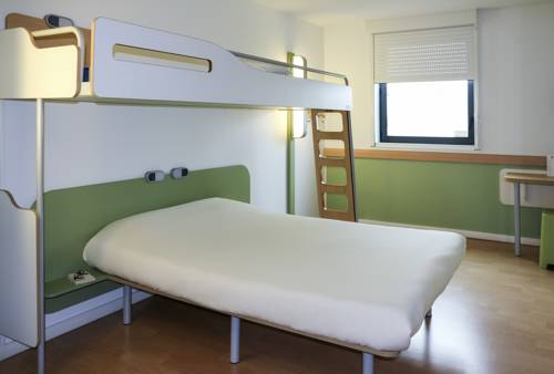 Imagen de la habitación del Hotel Ibis Budget Castelnaudary. Foto 10