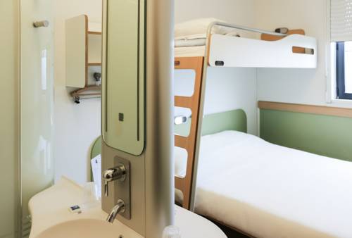 Imagen de la habitación del Hotel Ibis Budget Castelnaudary. Foto 12