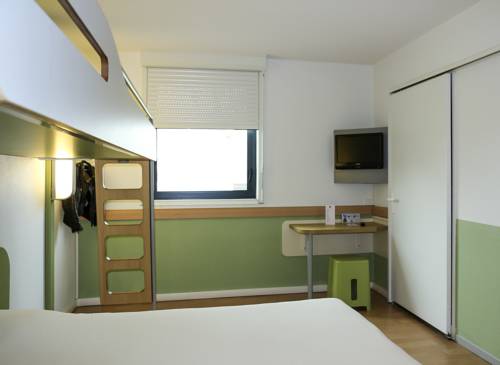 Imagen de la habitación del Hotel Ibis Budget Castelnaudary. Foto 15
