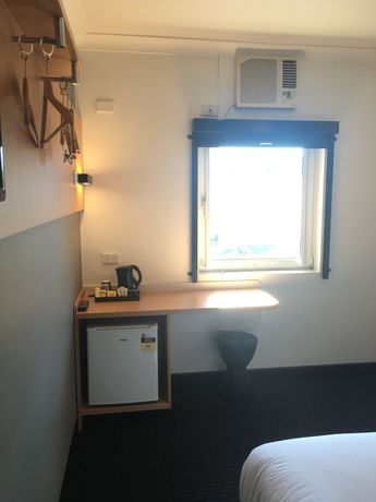 Imagen de la habitación del Hotel Ibis Budget Casula Liverpool. Foto 8