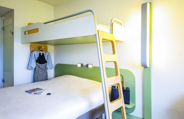 Imagen de la habitación del Hotel Ibis Budget Cavaillon. Foto 10