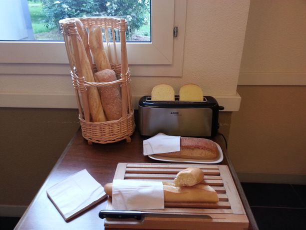 Imagen del bar/restaurante del Hotel Ibis Budget Chateaudun. Foto 3