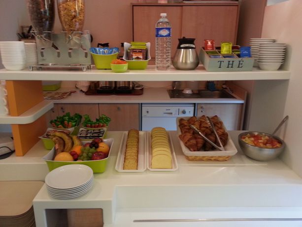 Imagen de la habitación del Hotel Ibis Budget Chateaudun. Foto 13